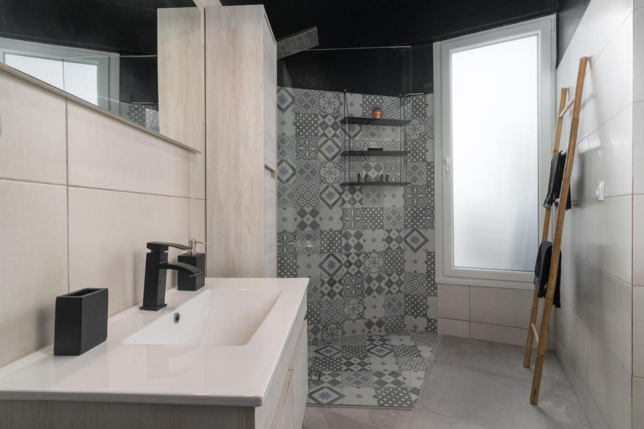 Milos Guesthouse Triovasalos Екстер'єр фото